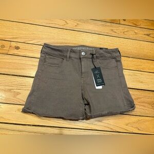 American Eagle Outfitters Chocolate Brown Shorts AEO Midi Low Rise Twill 10 new